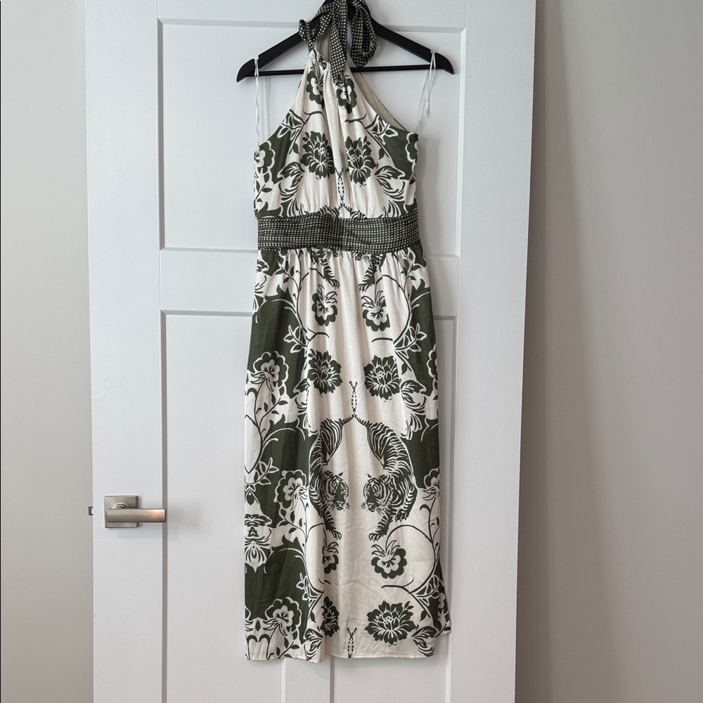 Chic Halter Midi Dress in Green and White Floral